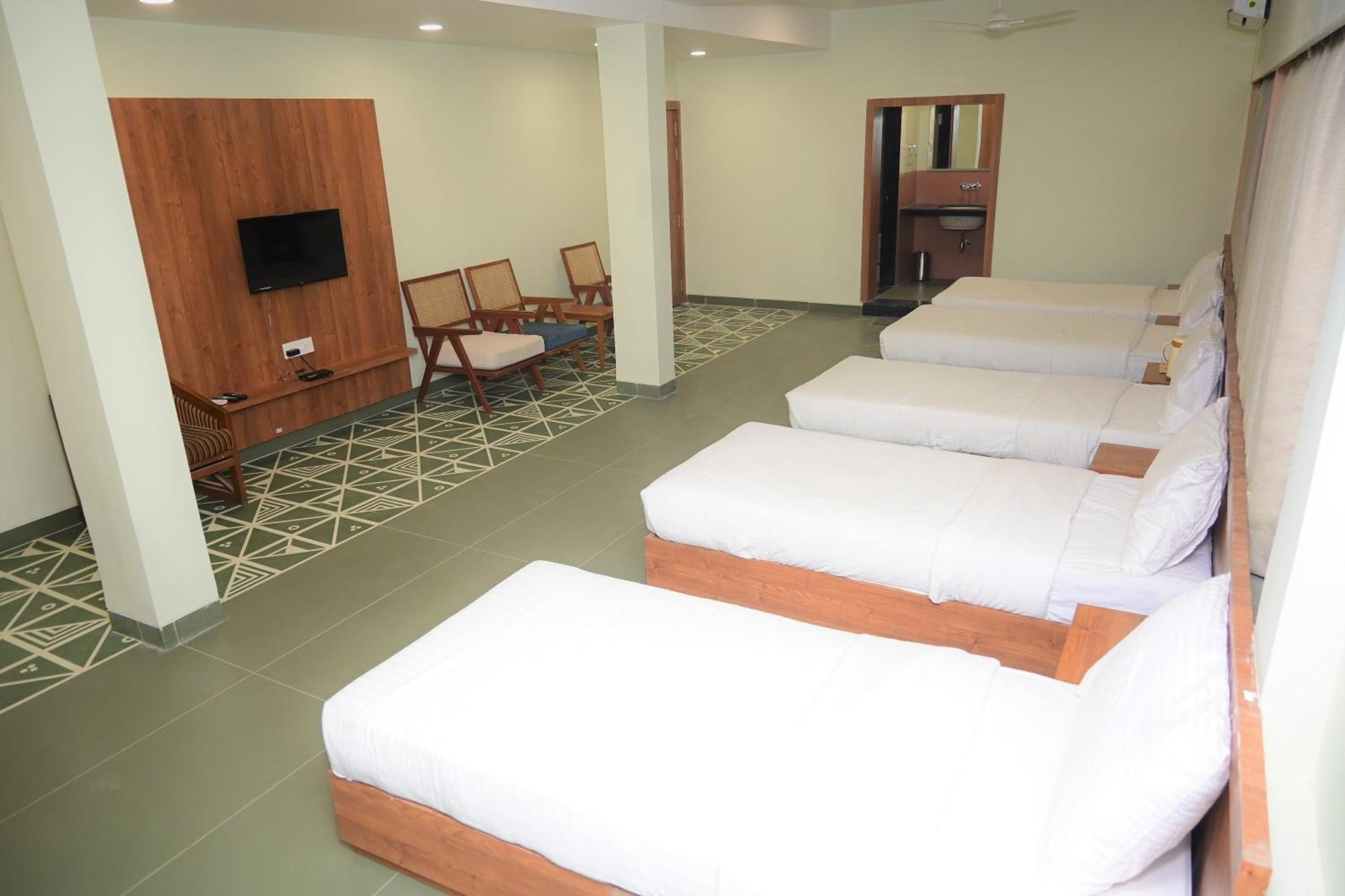 Hotel Ashray Ujjain Luaran gambar