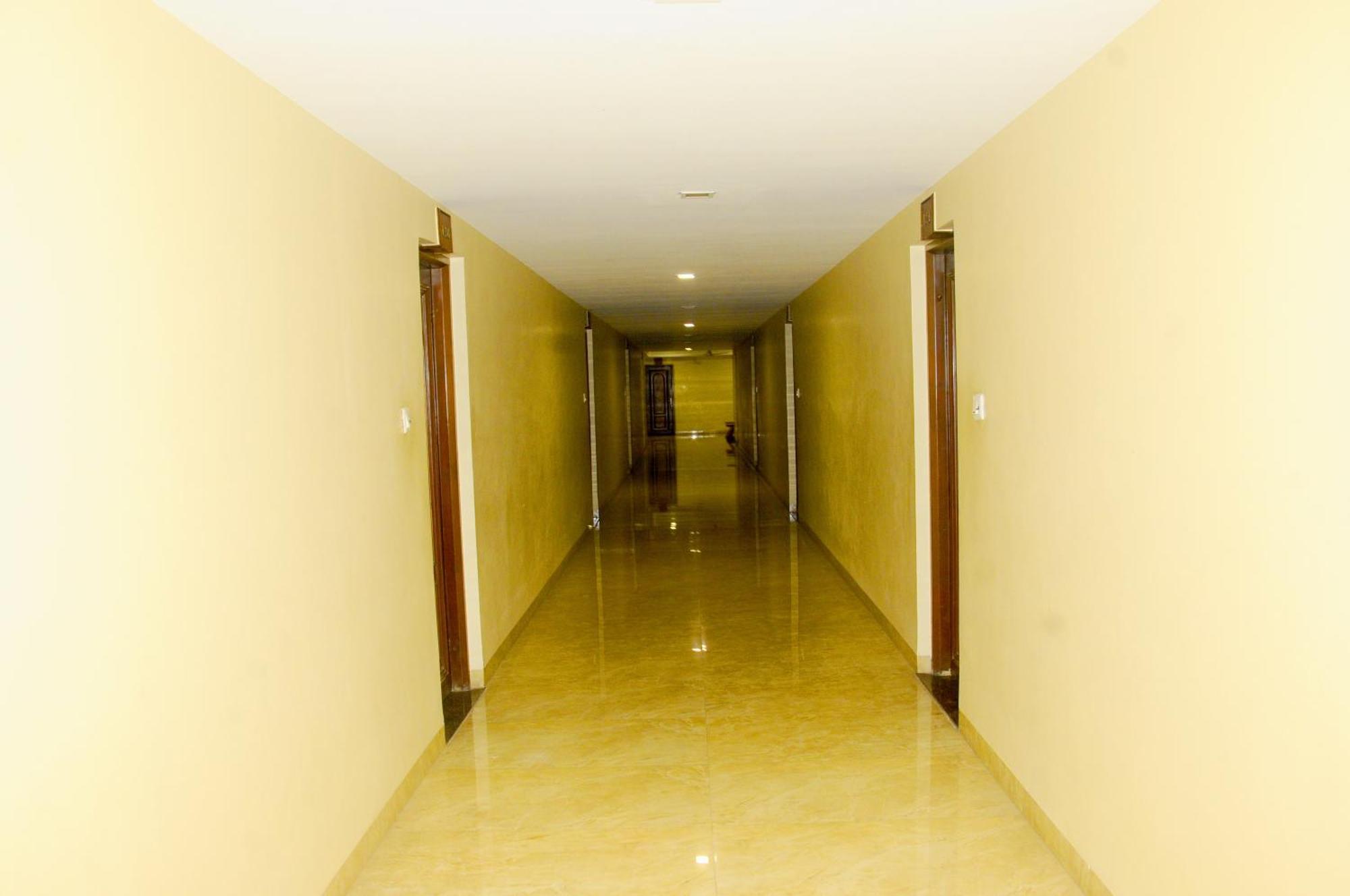 Hotel Ashray Ujjain Luaran gambar